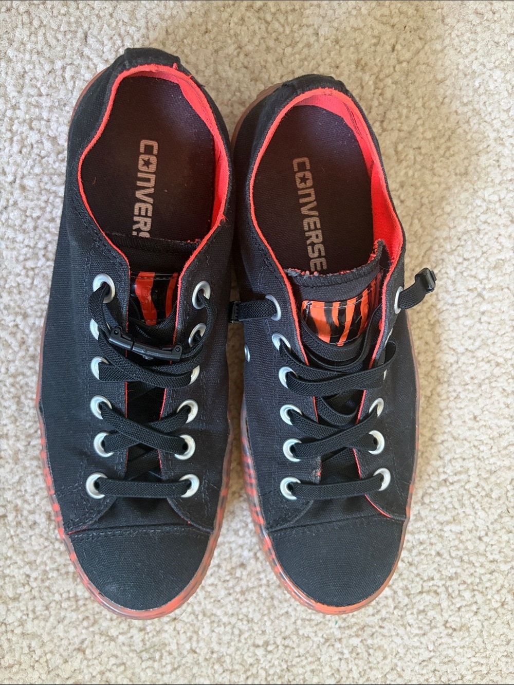 Converse RARE Black Sneakers with fluorescent red ZIBRA print sole.